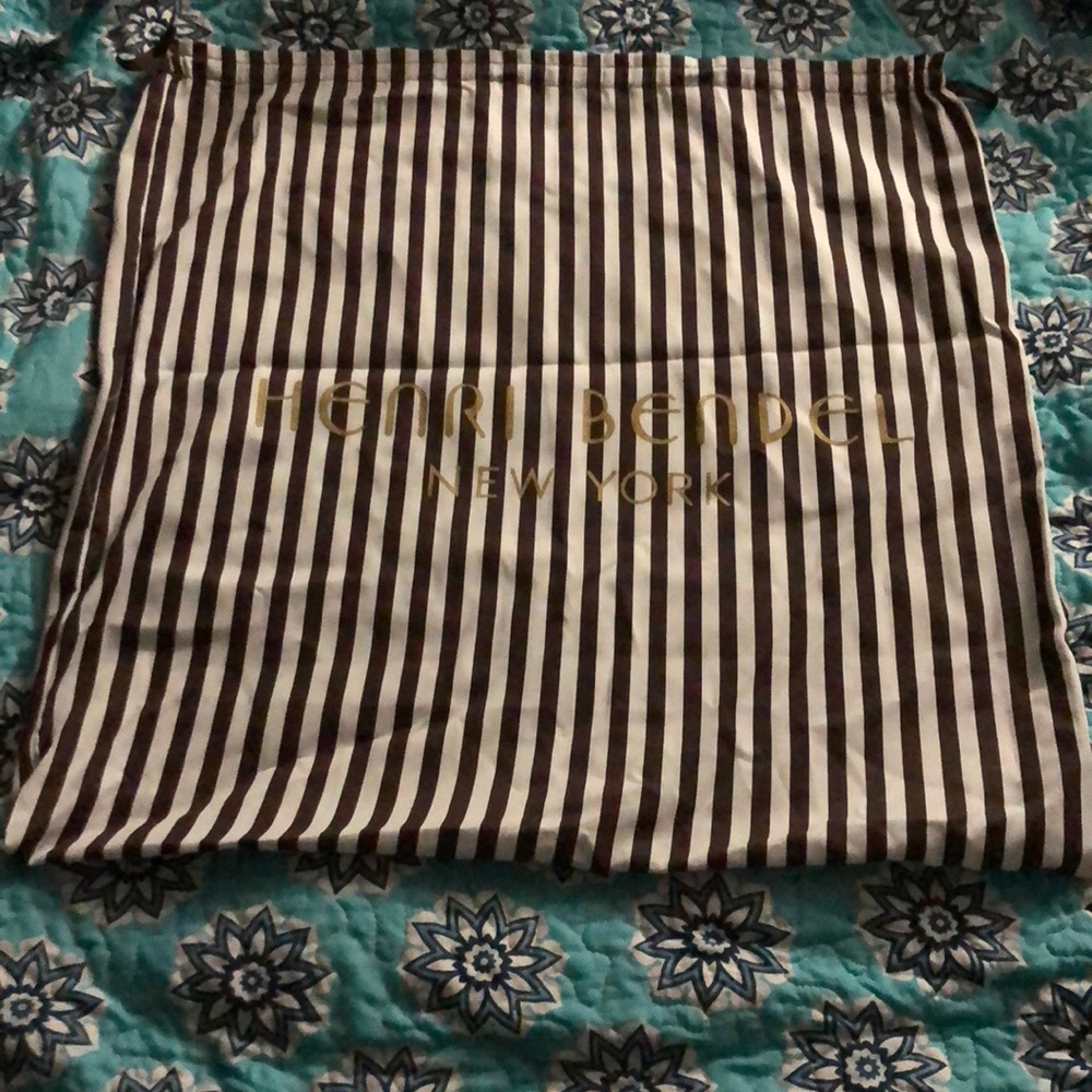 Henri Bendel dust bag